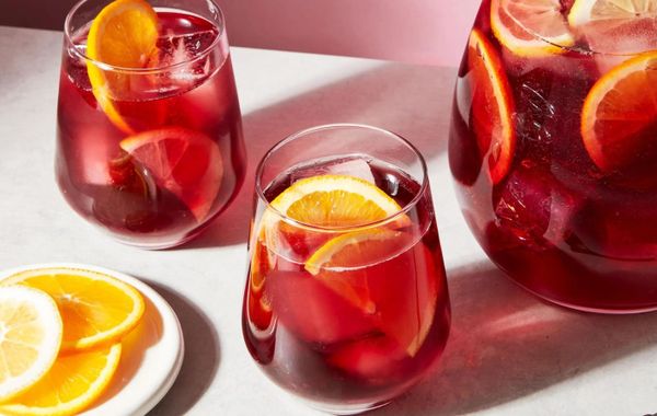 Lịch sử huyền bí về những loại cocktails nổi tiếng nhất thế giới