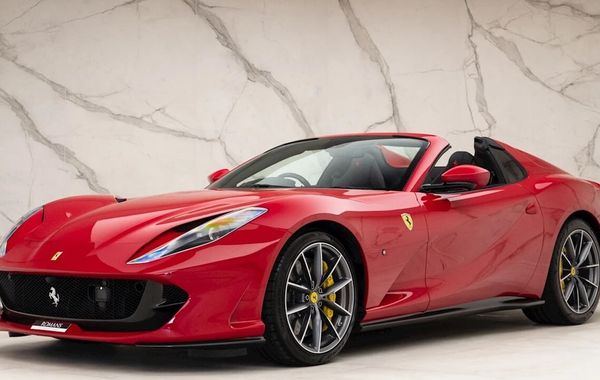 Siêu xe Ferrari 812 GTS đầu tiên có mặt tại Việt Nam