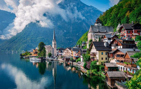Tìm hiểu về làng cổ Hallstatt chi tiết trước khi du lịch Áo