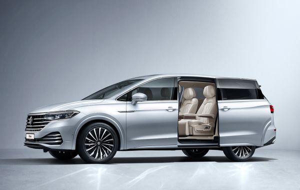 Xe mới Volkswagen Viloran gia nhập phân khúc MPV cao cấp ở Việt Nam