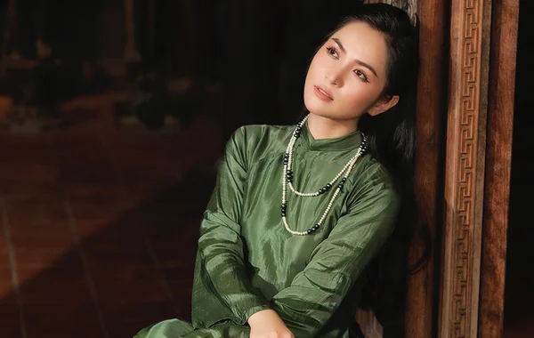 Ca sĩ Duyên Quỳnh mong muốn giữ tâm thiện,vượt qua cám dỗ trong showbiz
