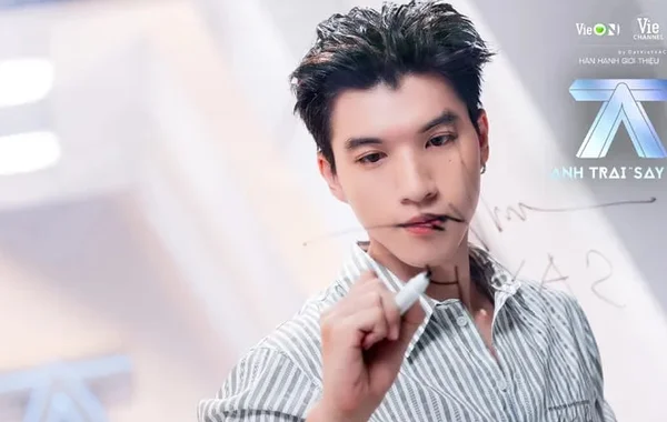 'Anh Trai' HIEUTHUHAI 'Say Hi': Sợ center nhưng luôn chiếm spotlight!