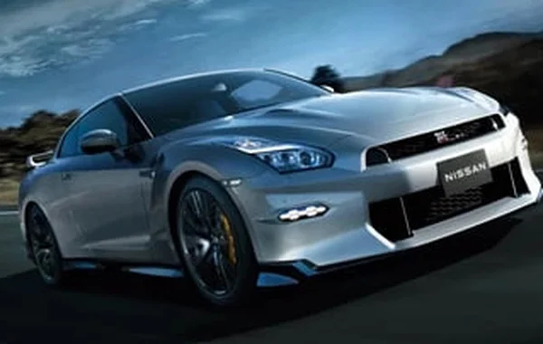 Nissan GT-R 2025 ít nâng cấp, giá từ 98.000 USD