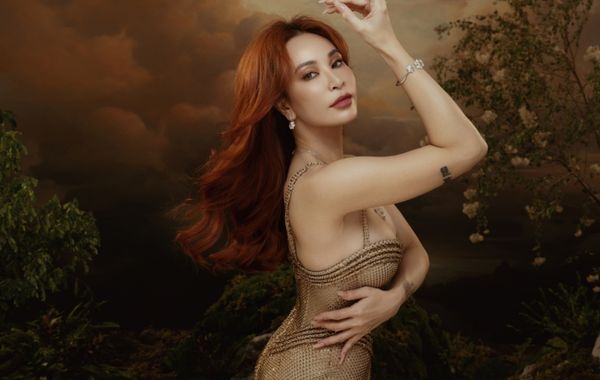 Uyên Linh dồn hết vốn liếng cho live concert kỷ niệm 15 năm ca hát