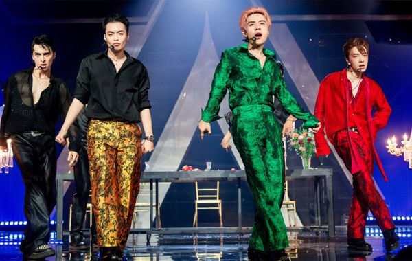 Team "tiểu học" và những cái có được sau khi kết thúc live stage 2