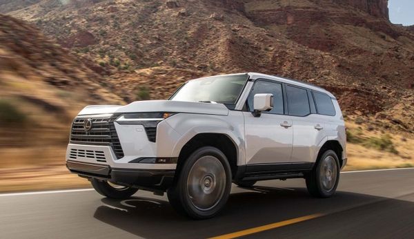 Lexus GX 2024 - Lựa chọn mới cho giới thượng lưu Việt