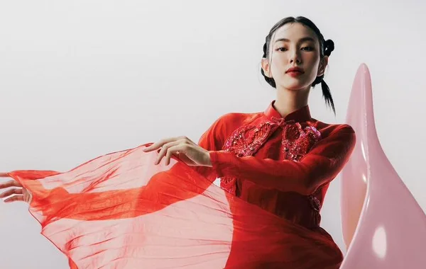 Hoa hậu Thùy Tiên tiết lộ ý nghĩa đằng sau bộ ảnh đón tuổi 26: Dân mạng tấm tắc khen ngợi