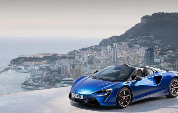 McLaren Artura Spider - phiên bản facelift trên nhiều phương diện