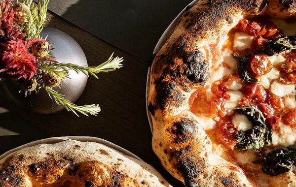 Chiếc pizza ngon nhất thế giới không nằm ở Italy