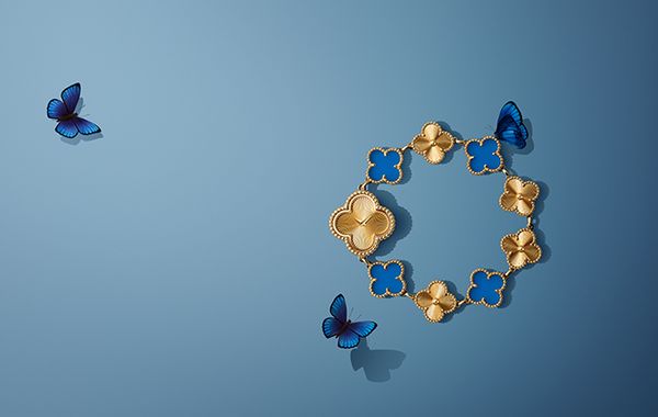 Sự kết hợp rực rỡ trong bộ sưu tập Alhambra của Van Cleef & Arpels