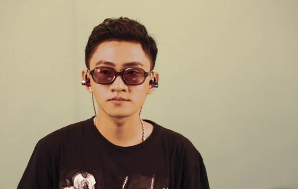 Tập 2 Rap Việt: Bạn thân HIEUTHUHAI khiến giám khảo phải thốt lên 1 câu, thót tim với cú twist phút cuối!