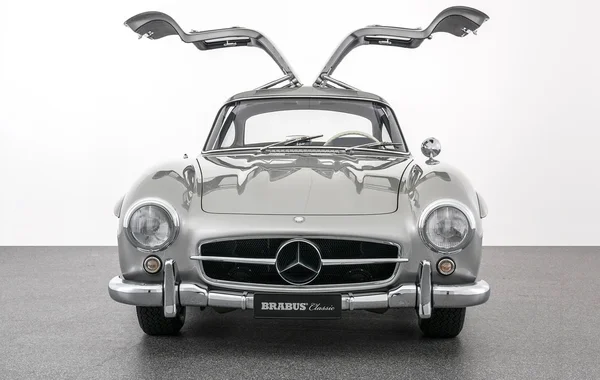 Huyền thoại Mercedes-Benz 300 SL có thể về Việt Nam?