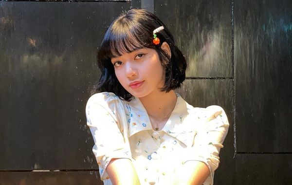 Lisa gợi ý những cách diện áo sơ mi không cầu kỳ mà vẫn sành điệu