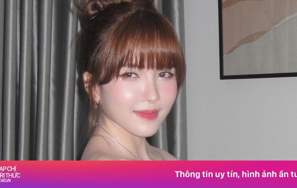 Mặc đầm 3D cúp ngực như Thiều Bảo Trâm