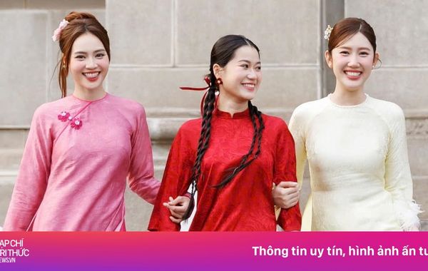 Ninh Dương Lan Ngọc bên dàn sao 7 nụ cười xuân