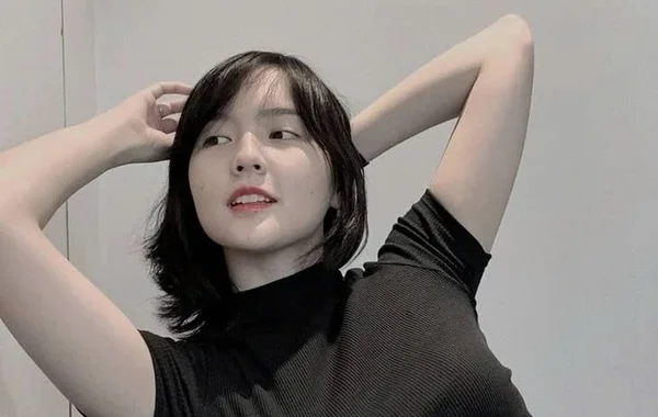 Hải Tú - 'nàng thơ' ồn ào của Sơn Tùng