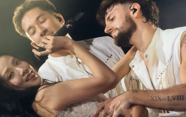 YG xin lỗi vì tranh cãi tại concert BlackPink