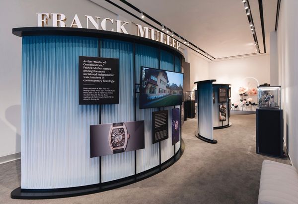 Cùng Franck Muller dạo bước vào vũ trụ đồng hồ Vanguard Rose Skeleton và các cỗ máy mới nhất của WPHH 2026 tại sự kiện tại Thành phố Hồ Chí Minh