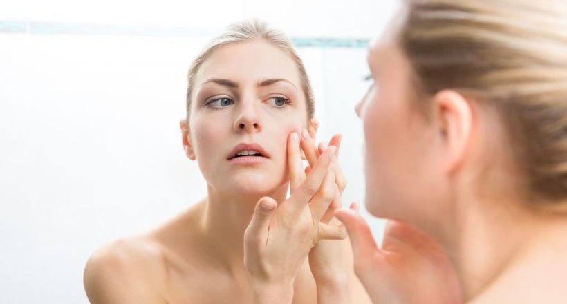 Làm cách nào để “tống khứ” mụn đầu đen?