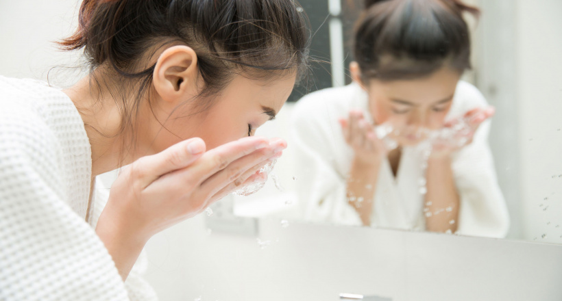 Giải đáp những câu hỏi về qui trình rửa mặt hàng ngày