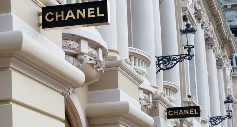 Chanel nói "không" với lông thú và da động vật quý hiếm