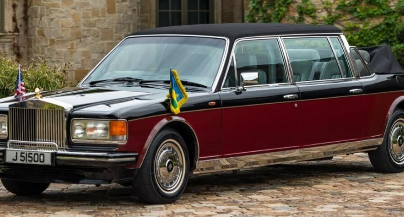 Ngắm xe Rolls-Royce độc nhất được "thửa riêng" cho Hoàng gia Anh