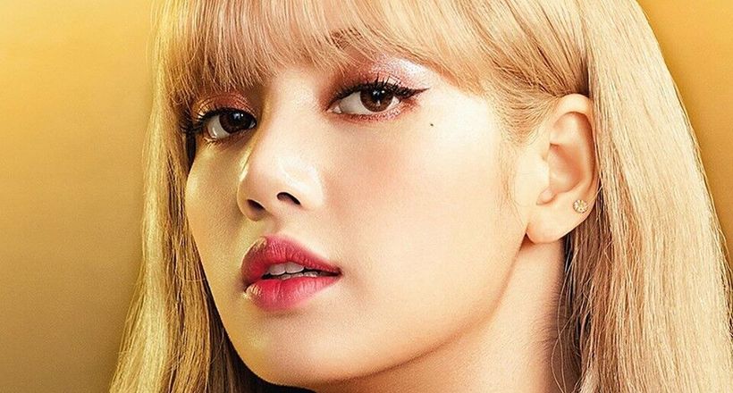 Dân tình háo hức trước hình ảnh BST MAC x Lisa đầu tiên