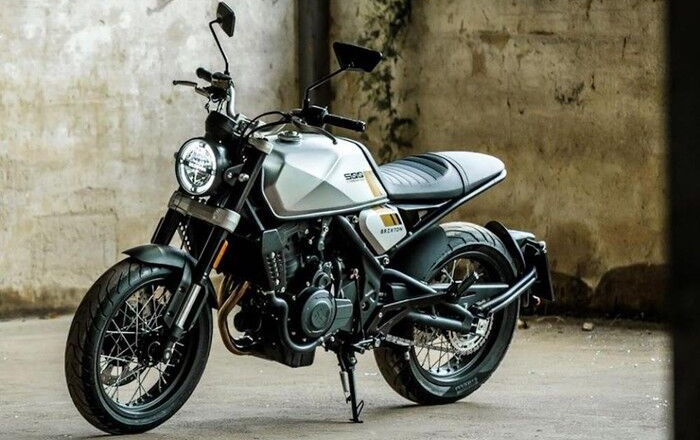 Brixton Crossfire 500 - chiếc mô tô phong cách cafer racer pha trộn nét hiện đại