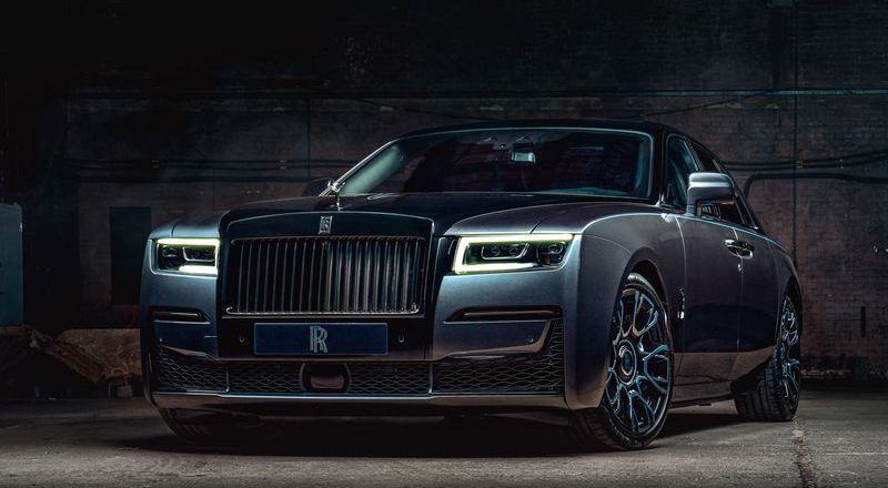 Rolls-Royce Ghost Black Badge 2022: Tối giản chính là sự sang trọng đỉnh cao