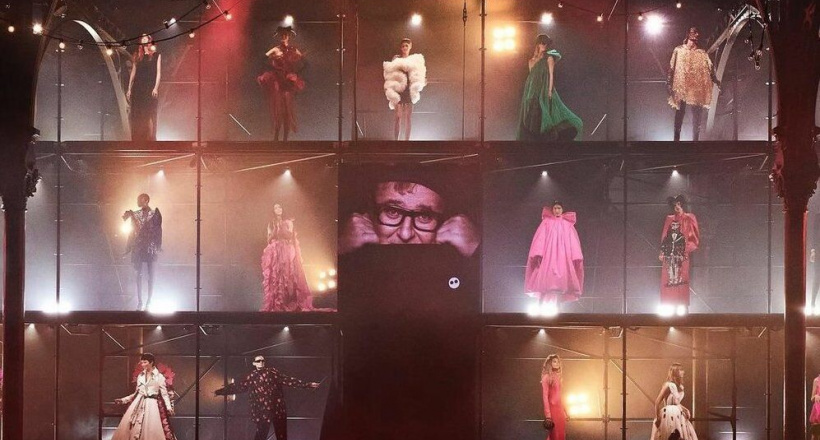 Thế giới thời trang cùng tưởng niệm NTK Alber Elbaz quá cố