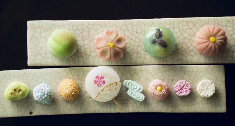 Wagashi là gì mà lại có thể khiến nhiều fan yêu ẩm thực say đắm?