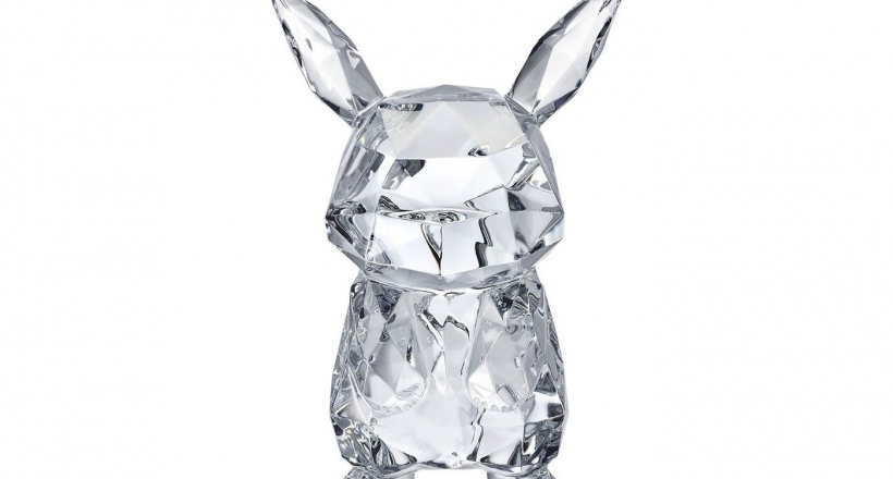 “Choáng” với chú Pikachu pha lê có giá 600 triệu đồng