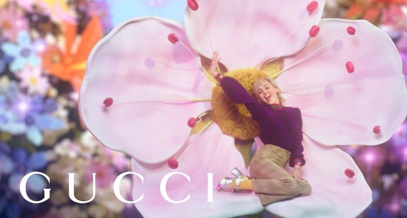Miley Cyrus kể chuyện về nước hoa Gucci Flora Gorgeous Gardenia