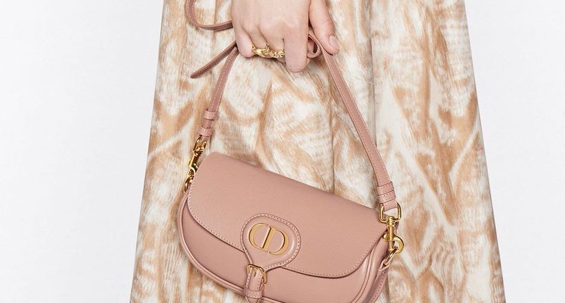 Dior mang đến diện mạo mới cho mẫu túi Bobby
