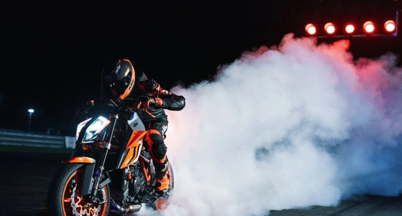 KTM 1290 Super Duke R có thêm biến thể Evo