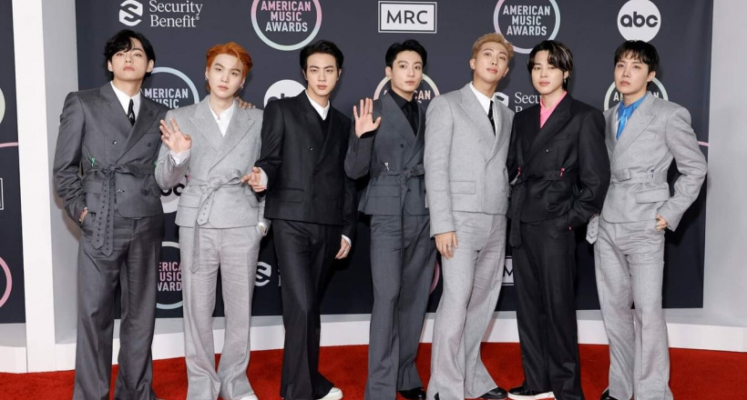 American Music Awards 2021 gọi tên BTS là nghệ sĩ Châu Á đầu tiên thắng giải Artist of the year