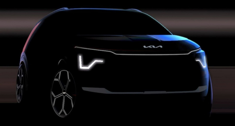 Hãng xe Kia hé lộ hình ảnh ô tô Niro 2022 trước ngày ra mắt