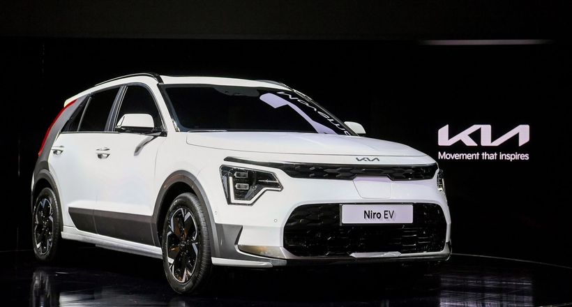 Kia Niro 2023 chính thức trình làng
