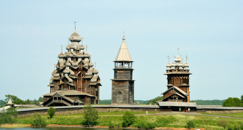 Tìm hiểu về nhà thờ gỗ hơn 300 năm tuổi ở Nga