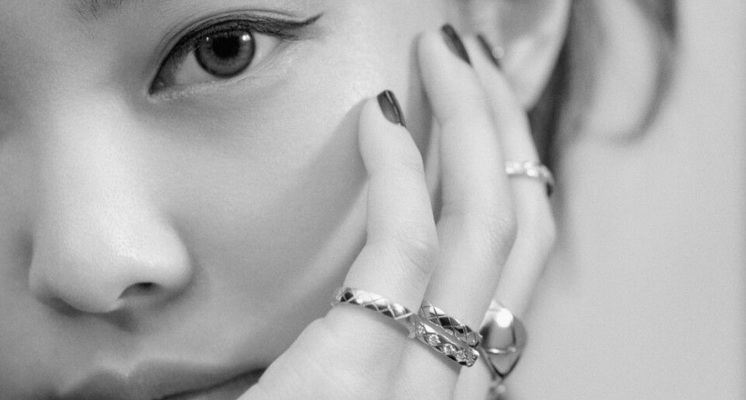 Là “con cưng” của Chanel, Jennie tiếp tục được xuất hiện trong chiến dịch quảng cáo trang sức cao cấp