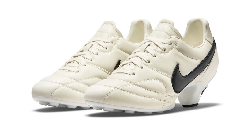 COMME des GARÇONS x Nike giới thiệu thiết kế sneaker Avant-Garde cao gót