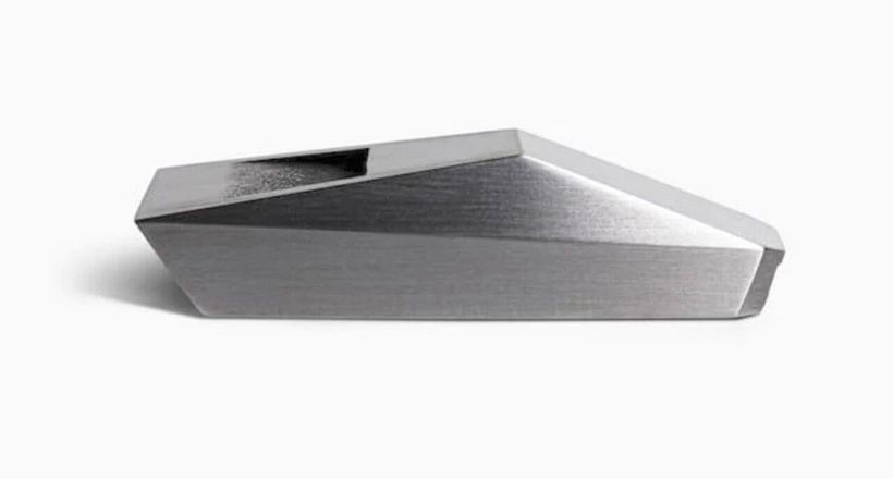 Cyberwhistle trị giá 50 USD của Tesla “cháy hàng” ngay khi vừa ra mắt