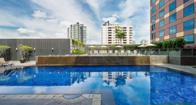 Có gì bên trong căn phòng triệu đồng/đêm của khách sạn tuyển VN trú tại Singapore