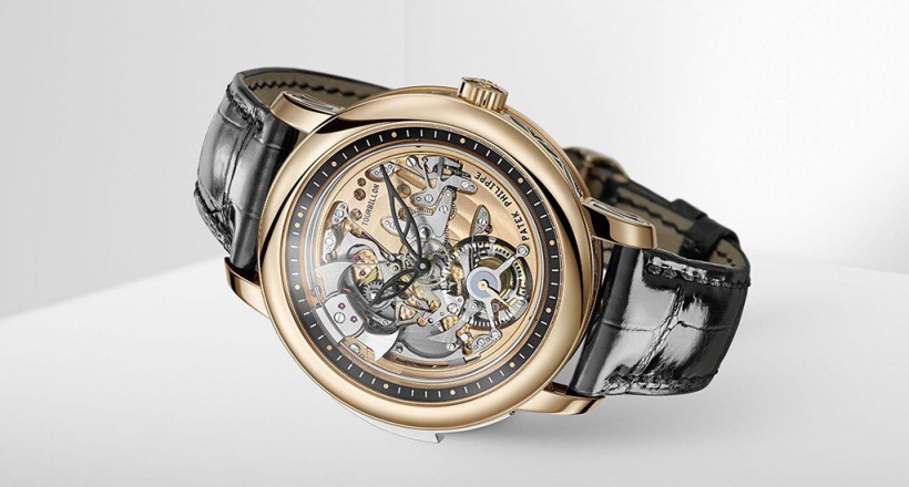 Cận cảnh siêu phẩm đồng hồ điểm chuông Patek Philippe Ref. 5303R-001