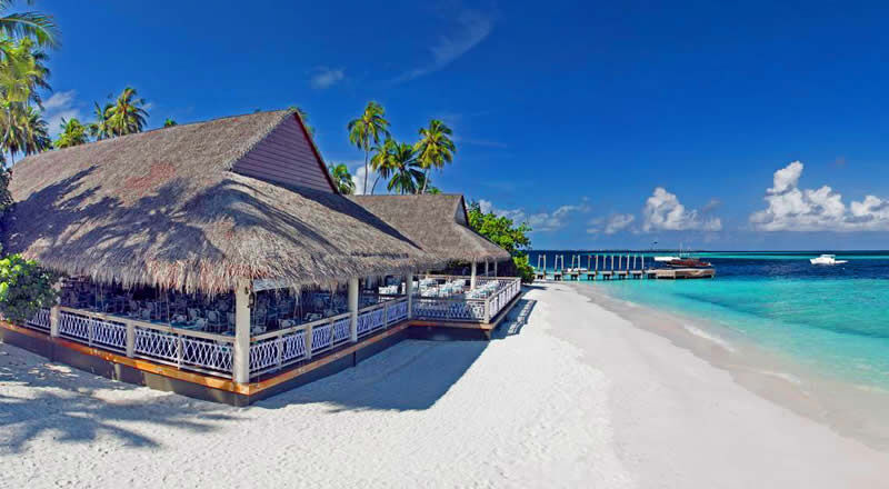 7 Clever Tricks To Save BIG | Budget Trip To Maldives | Maldives Honeymoon | Tripoto