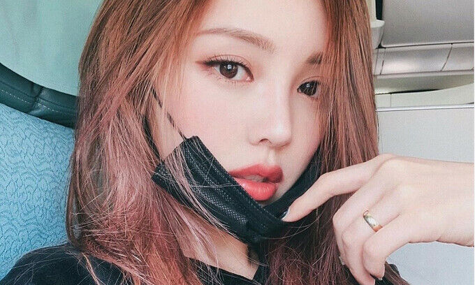 Bí quyết giúp son môi bền màu, không lem khẩu trang