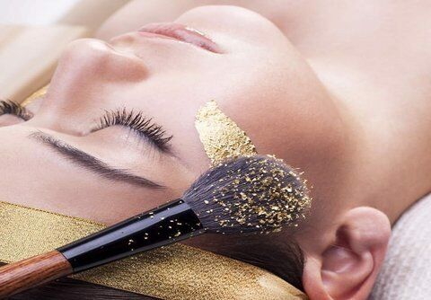 Bí quyết “vàng” chăm sóc làn da của những cô nàng sang chảnh