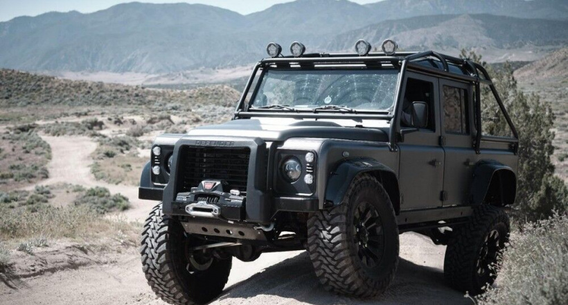 3 triệu USD để sở siêu xe Himalaya Defender tùy chỉnh & máy bay Turboprop Kodiak