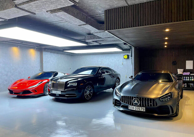 Ngắm gara siêu xe bạc tỷ của đại gia phố núi Cường Đô La