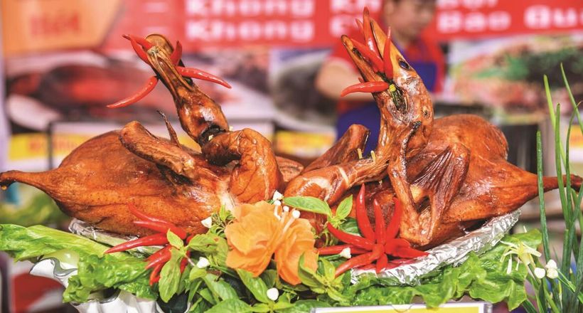 Vịt quay lá mác mật Món ngon trứ danh của xứ Lạng